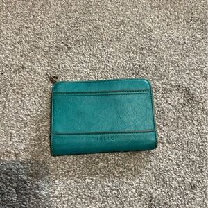 Relic wallet womens blue bifold‎ zip billfold leather luxury change pouch